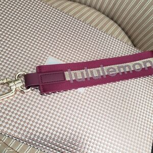 Lululemon Never Lost Keychain